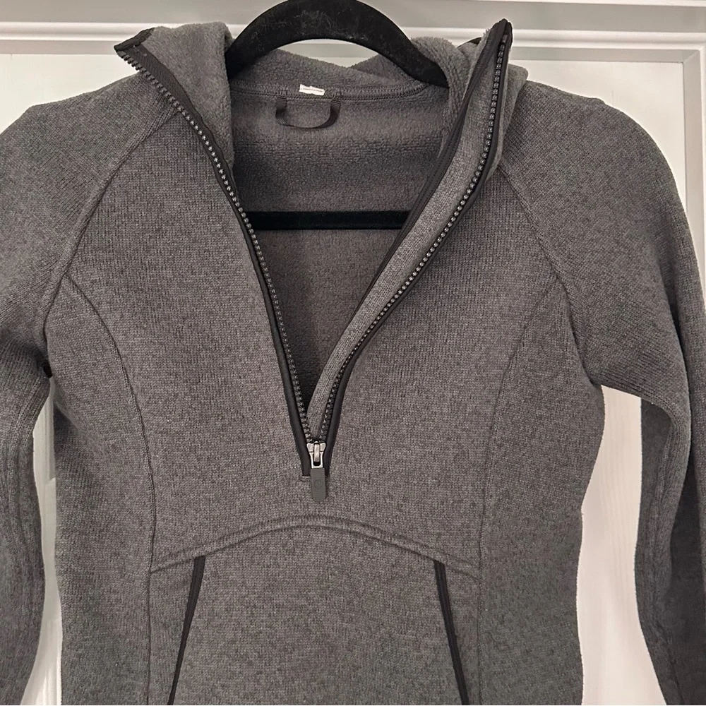 Lululemon Fleece & Thank You Pullover Heathered Black / Black‎ Size 2